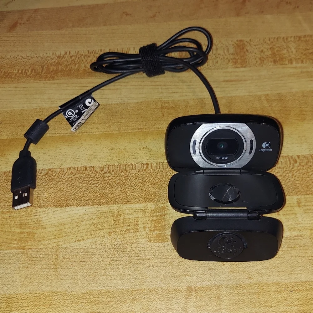 LOGITECH C615 HD 1080P PORTABLE WEB CAM SWIVELS 360° MICROPHONE FOLD & GO DESIGN